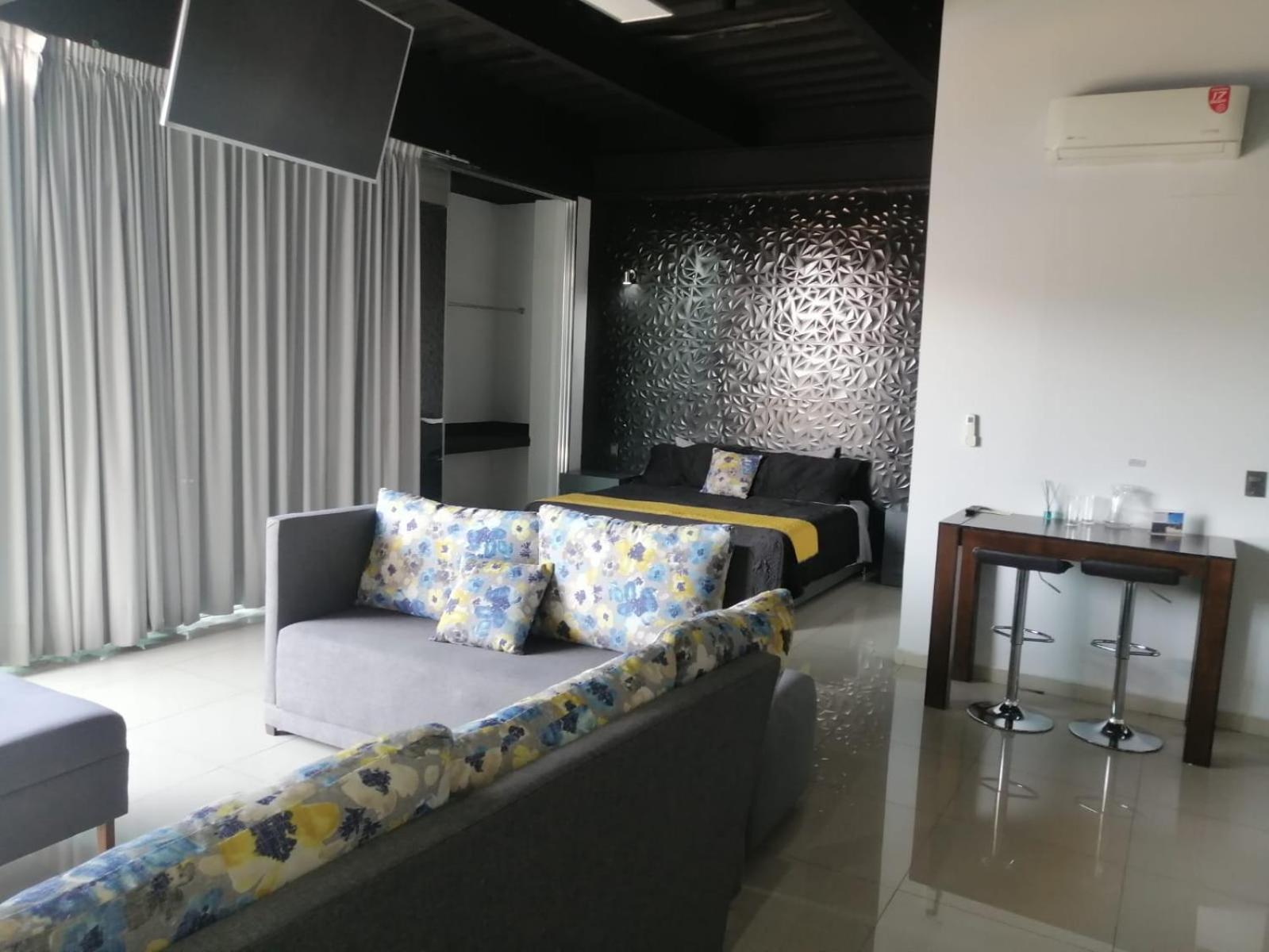 Suites La Gloria Alojamiento Independiente Тепатитлан де Морелос Екстериор снимка