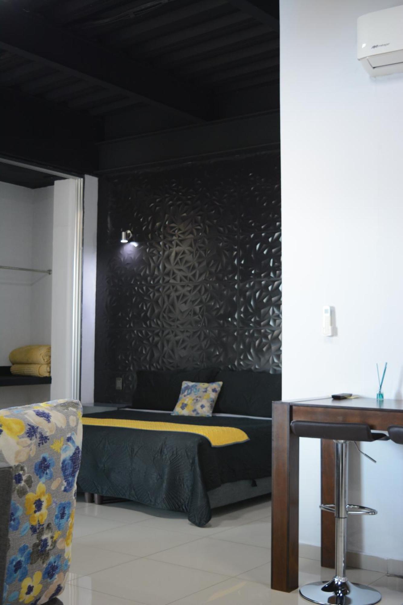Suites La Gloria Alojamiento Independiente Тепатитлан де Морелос Екстериор снимка